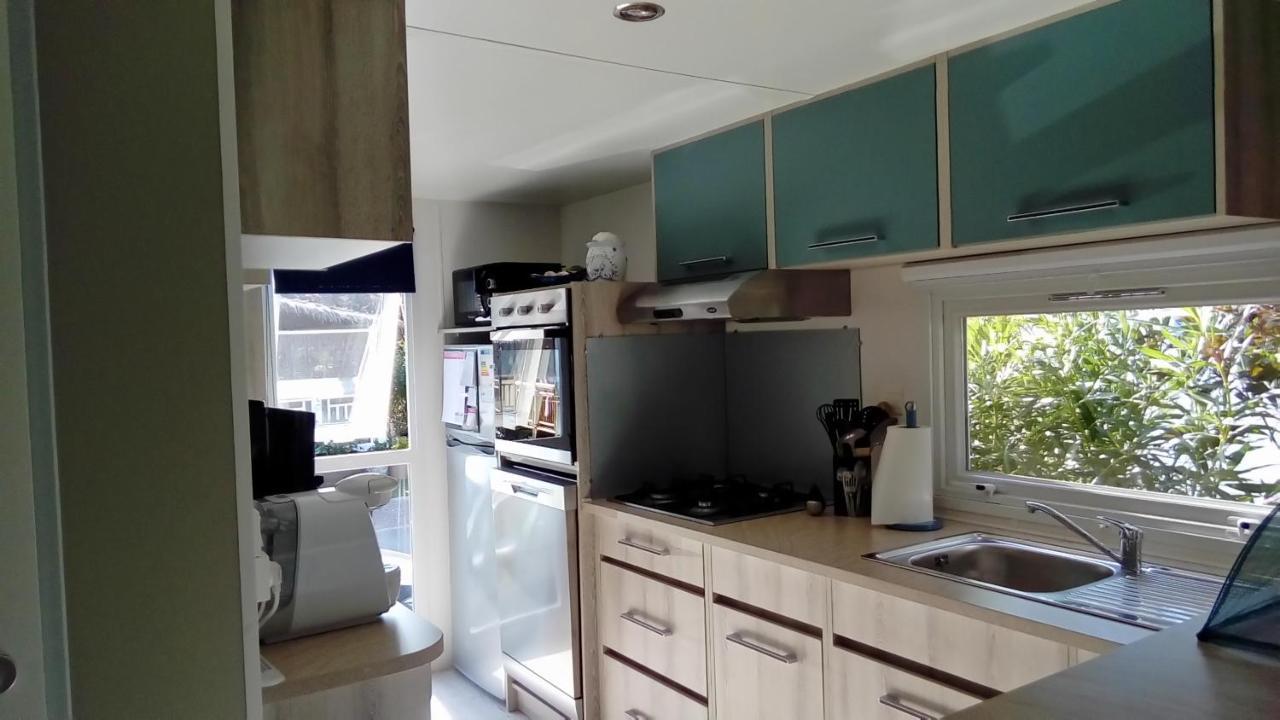 Camping Le Montourey Azur 78 Fréjus Exterior foto
