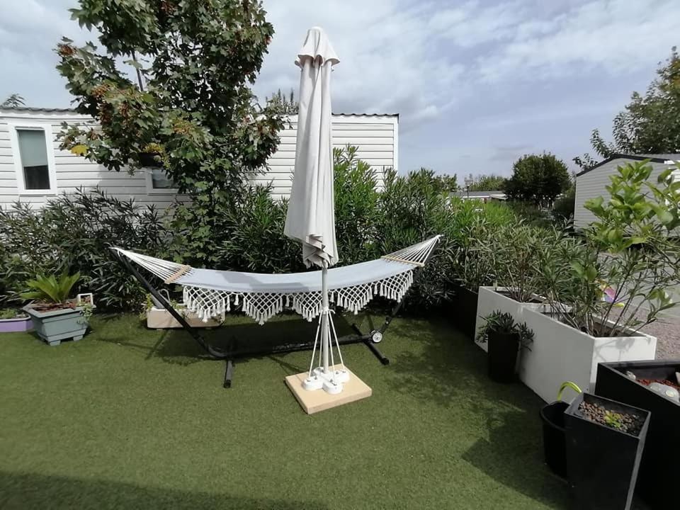 Camping Le Montourey Azur 78 Fréjus Exterior foto